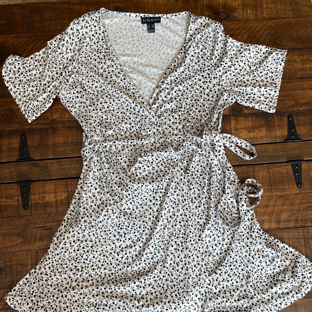Revamped Black Rose Print Floral Mini Wrap Dress